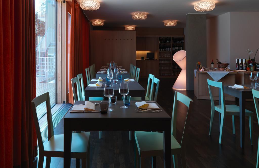 Azalea Park Hotel Cavalese Ngoại thất bức ảnh