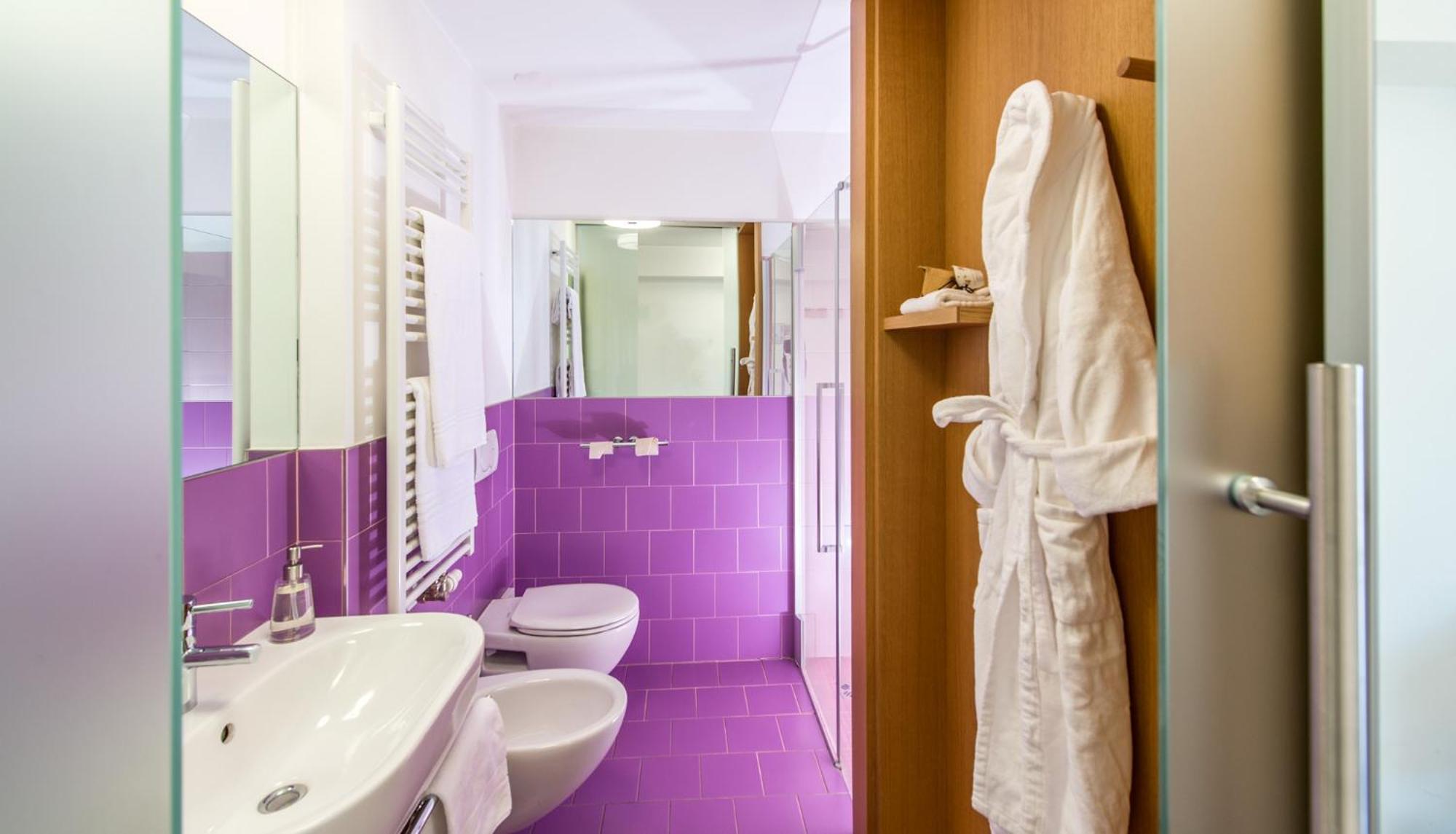 Azalea Park Hotel Cavalese Ngoại thất bức ảnh